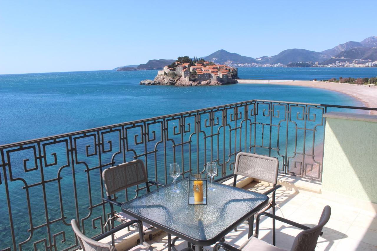 Sveti Stefan Apartment