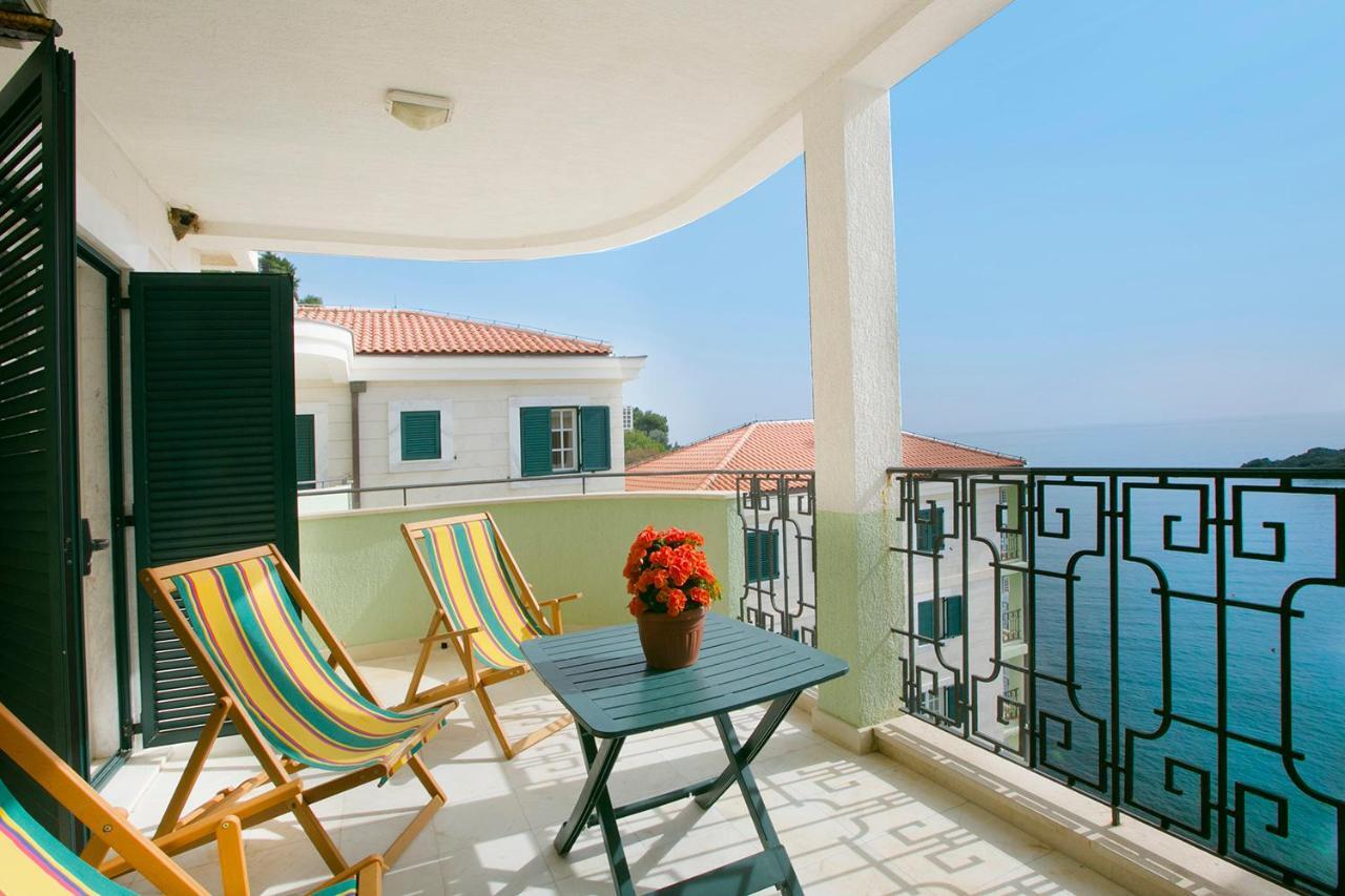 Apartment Sveti Stefan